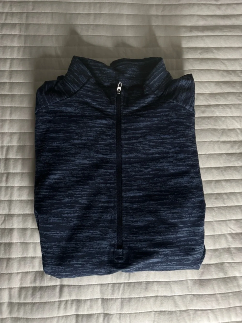 LULULEMON athletica Men's Navy Heather Zip-Up Sweater - Picture 2 of 5